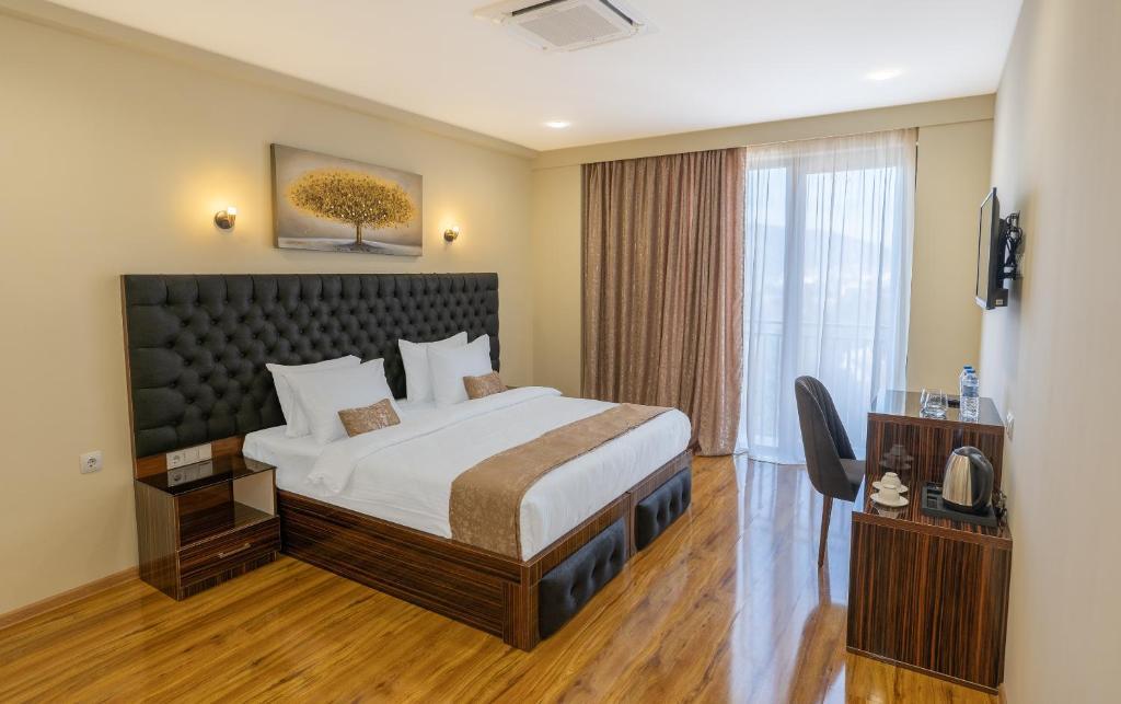 Hotel Residence Plaza Tbilisi Eksteriør billede