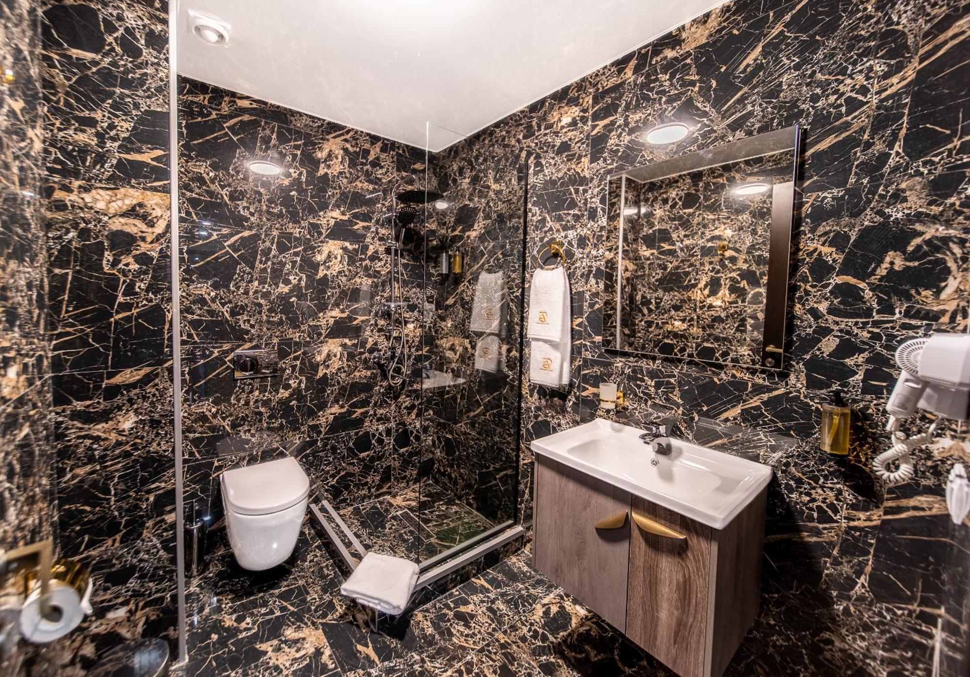 Hotel Residence Plaza Tbilisi Værelse billede